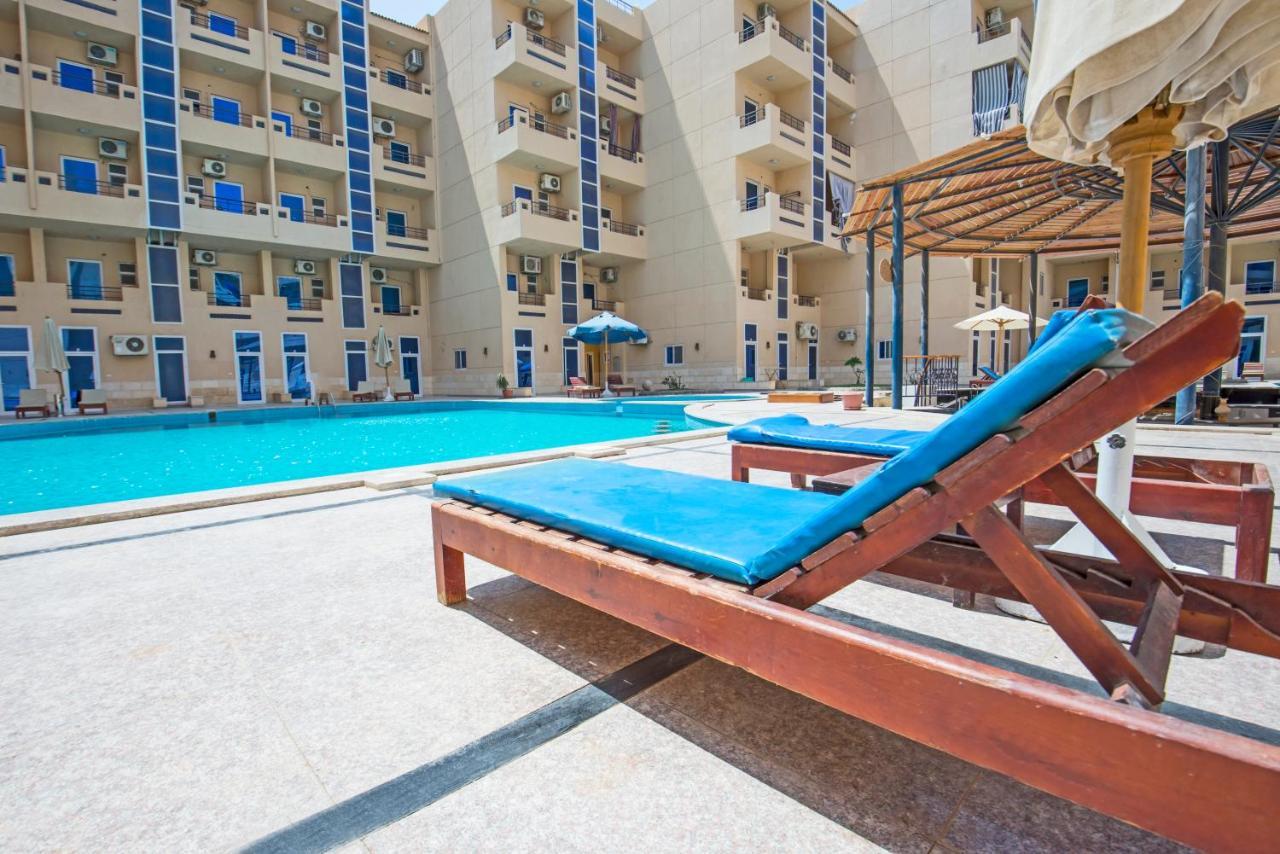 Poolside With Patio Near El Gouna Daire Hurgada Dış mekan fotoğraf